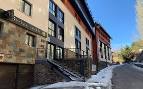 Apartamentos Gorbea Suites